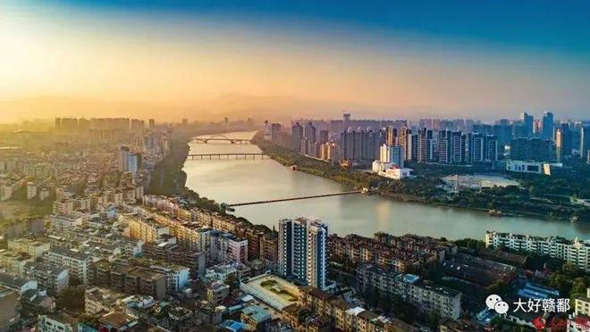 外交部发言人点赞江西发展成就