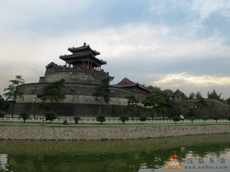 邯郸宫中谋略深——赵王殿内夜话国事